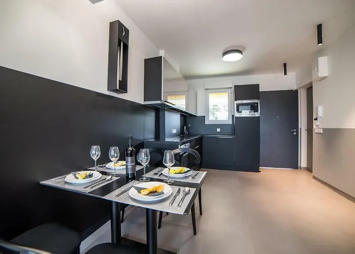 Apartment Pr1mo